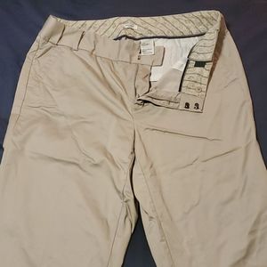 Dockers Capris